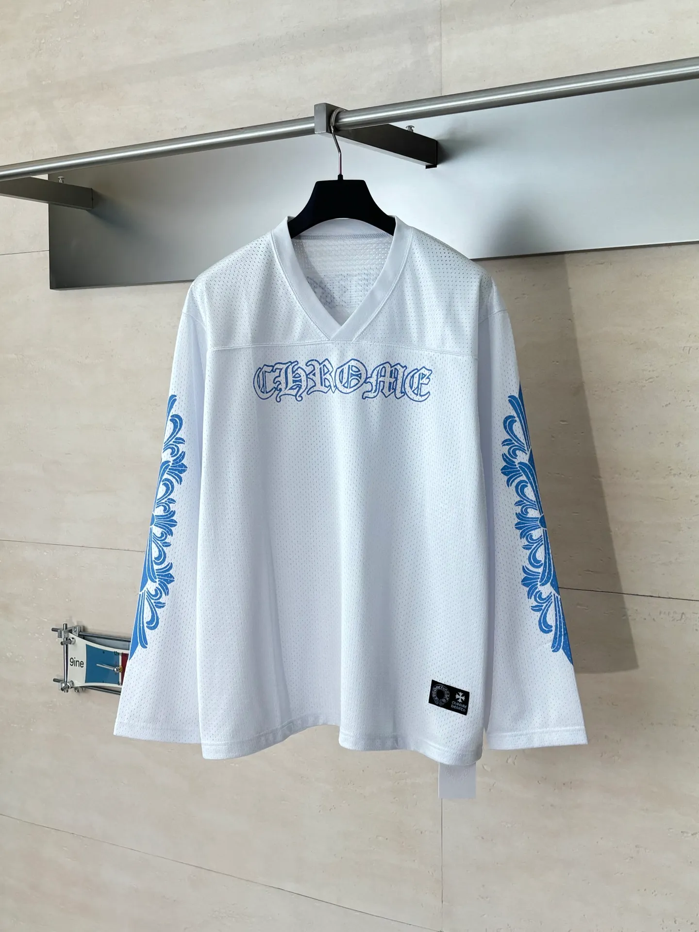 P350 Chrome Heart*/Chrome Heart Sanskrit printed mesh hockey long sleeves YB open plate Fixed dyeing color The highest version on the market The fabric is made of high-density 100D bird's eye cloth Double-sided mesh positioning is very time-consuming The cost of labor loss is very high Non-market single-layer thin transparent bottom junk Goods for both men and women OS version Size: S/M/L